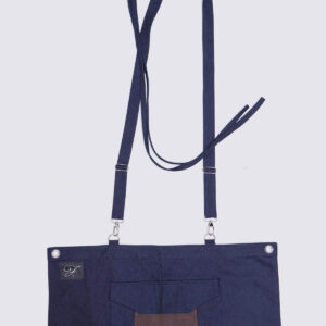 Short apron with straps